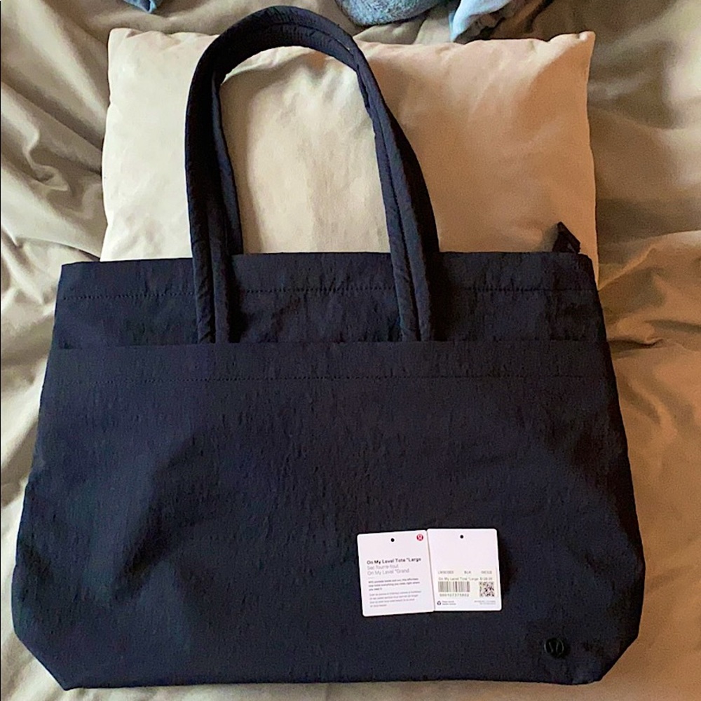 Lululemon On My Level Tote [Large]